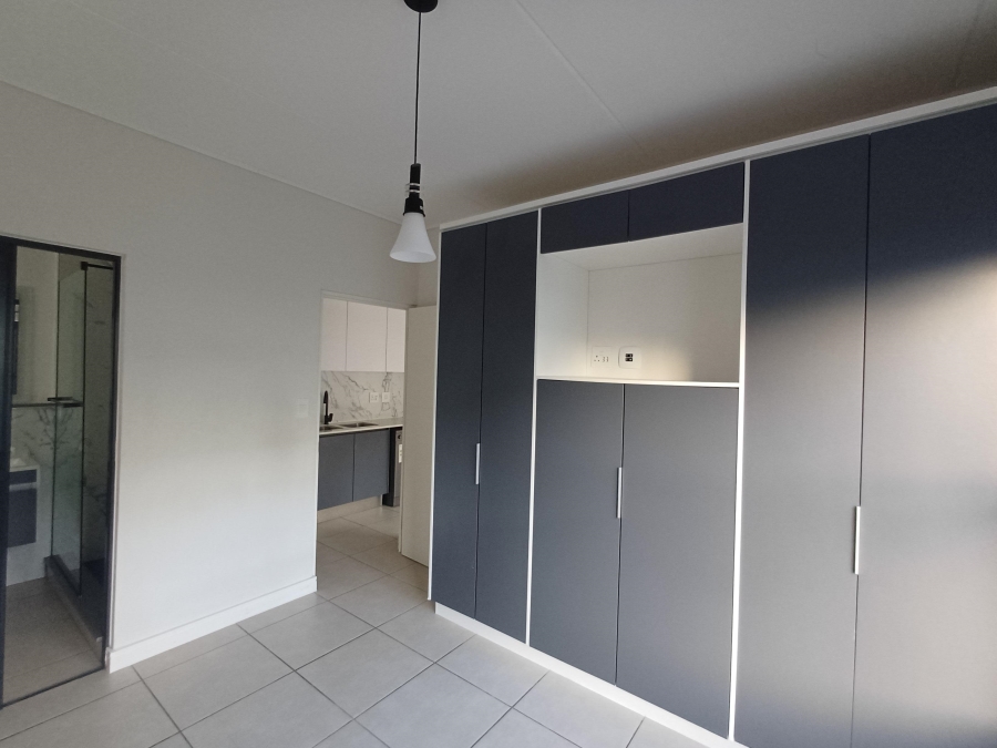 To Let 1 Bedroom Property for Rent in Croydon Western Cape